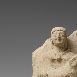 A nursing woman. Sixth century BCE. Cyrpus. Metropolitan Muesum of Art 74.21.2526.